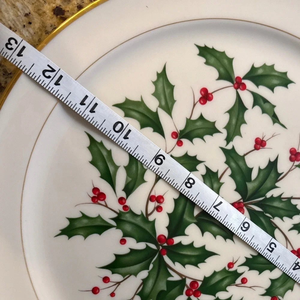 Lenox Holiday Dinner Plate Holly Berries 24K Gold Trim Ivory Porcelain USA 12.5